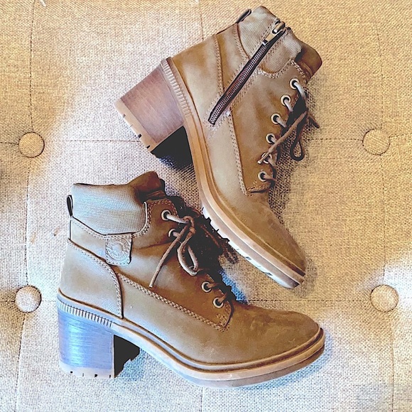 Crown Vintage ⭐️ “Charley Booties” - 6